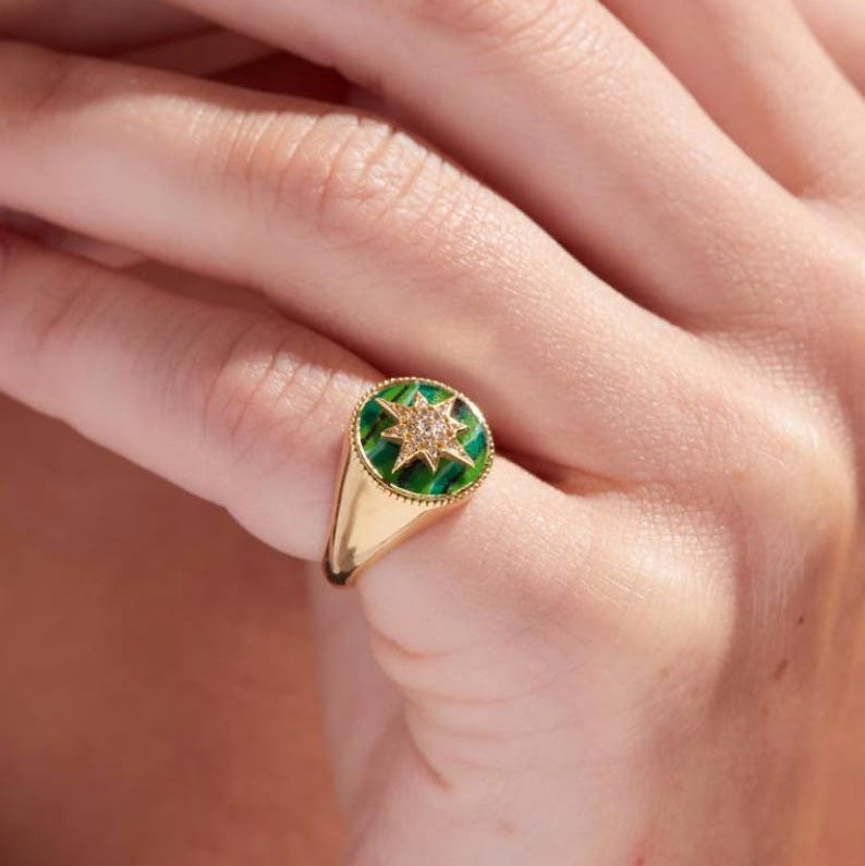 POLARIS - Chevalière Étoile du Nord Malachite Verte &amp; Doré